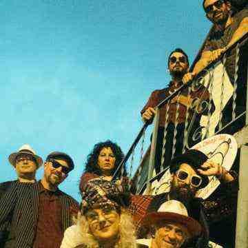 Squirrel Nut Zippers